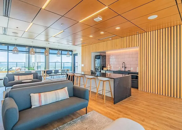 Apartamento Blissful High Rise Dt, Pool, Gym, Parking *