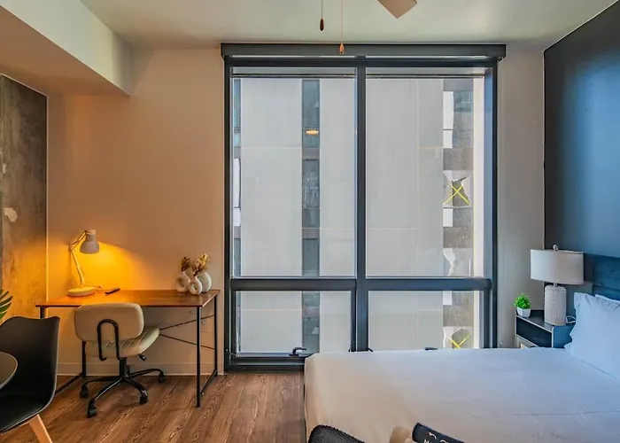 Apartamento Blissful High Rise Dt, Pool, Gym, Parking *